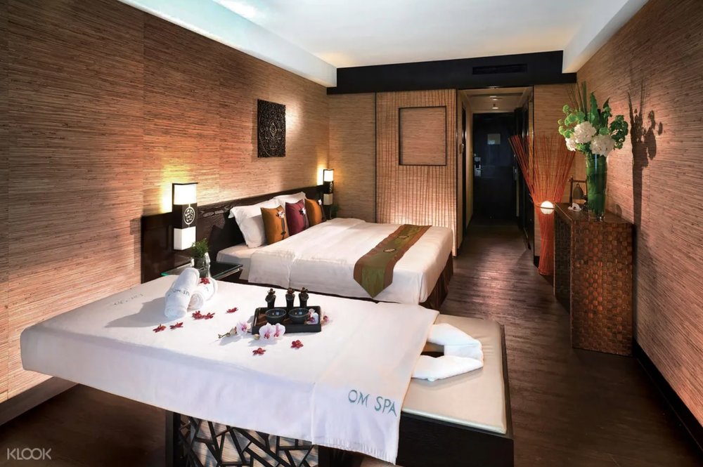 OM SPA Regal Riverside Hotel