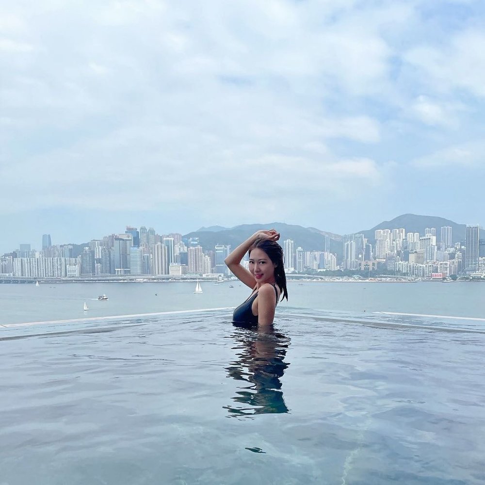 Rosewood 無邊際泳池