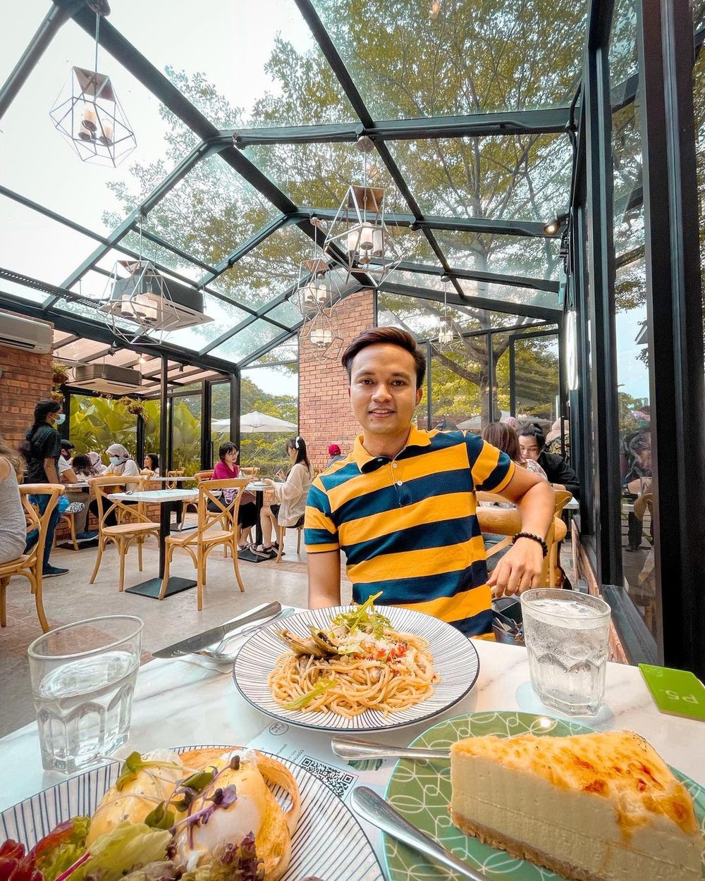 Pokok KL best halal cafe in KL