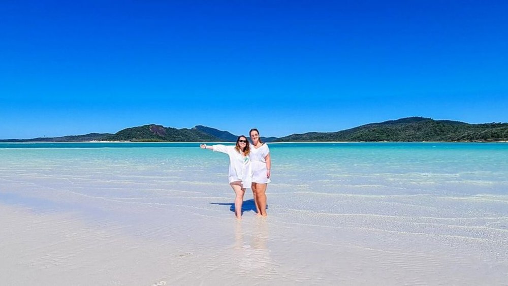 Don’t miss out on the perfect photo opportunity at Whitehaven Beach! Credits: @_shannmcc