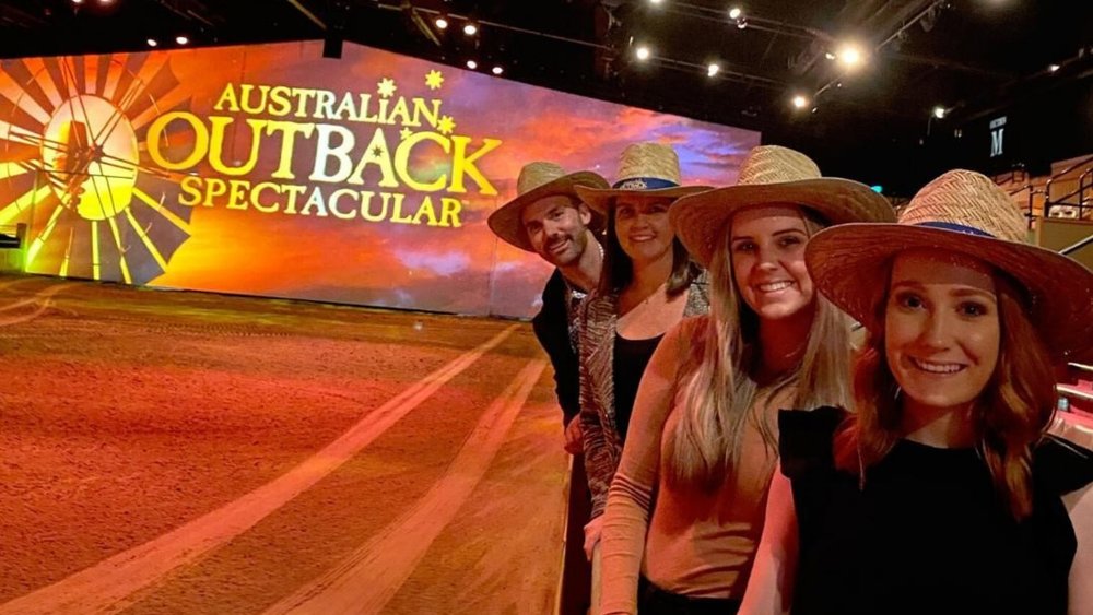 Doors open an hour and fifteen minutes before showtime! Image credits: @outbackspectacular on Instagram