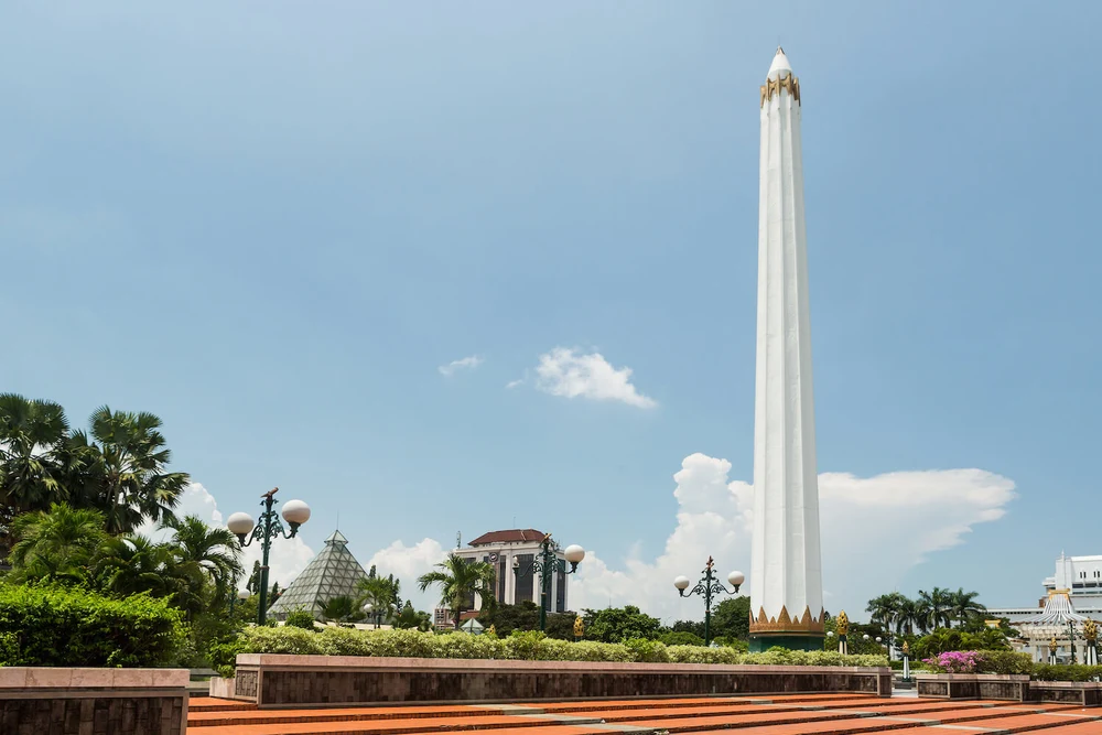 Tugu Pahlawan Surabaya