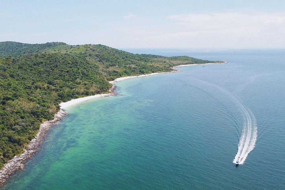 Pattaya Bamboo Island (Koh Phai) One Day Trip by Blue Vacation1