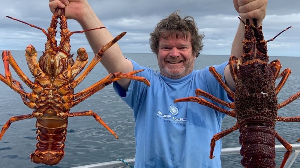 Indulge in the freshest seafood you can get in this seafood seduction cruise! Credits: @pennicottjourneys