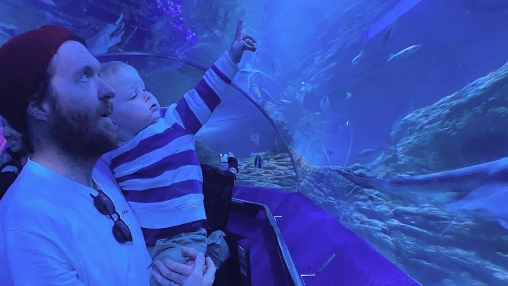 A trip to AQWA is a treat for both dad and the kids! Credits: @andy_m_clean