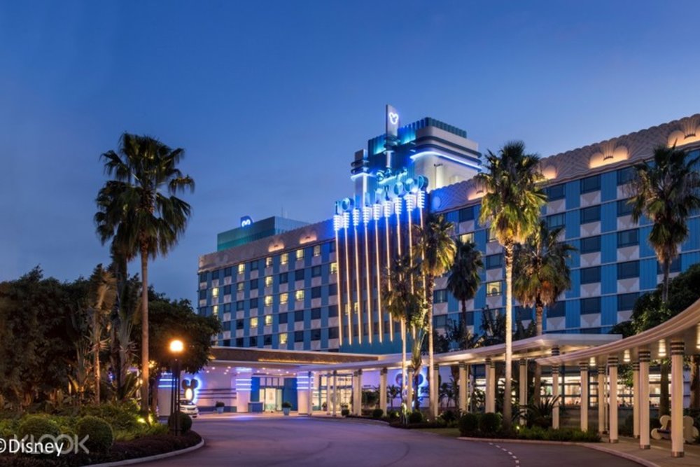 disney hollywood hotel main building at night