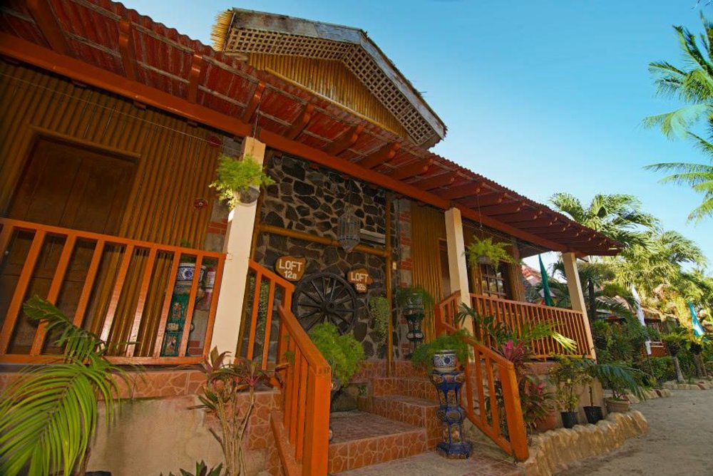 exterior villa de oro boracay