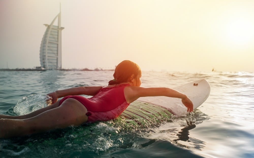 水上活動：衝浪介紹