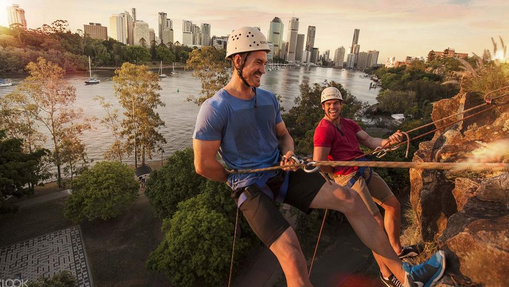 Have an absolutely thrilling time when you go abseiling on Kangaroo Point Cliffs