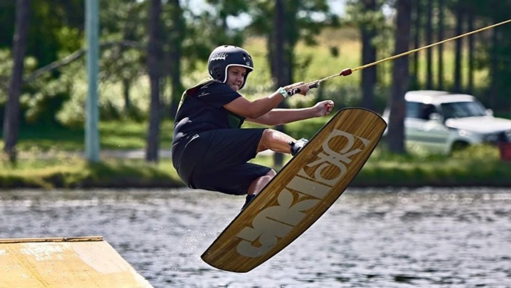 Up for an ultimate wakeboarding adventure? Image credits: @baysidewakepark on Instagram