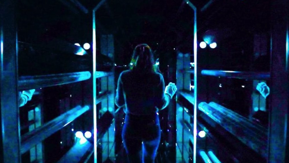 Feel like you’re in the year 3000 as you tour the INFINITY Attraction. Image credits: @infinityattraction on Instagram