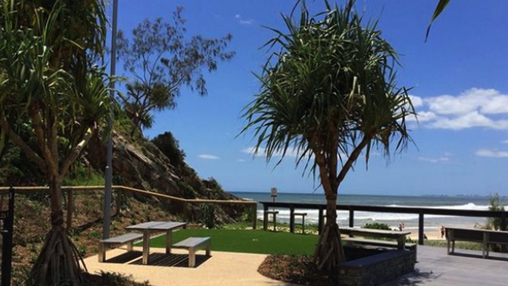 Indulge your senses as you take in delicious food and coastal sights with a BBQ at the park. Image credits: @boydsbaygroup on Instagram