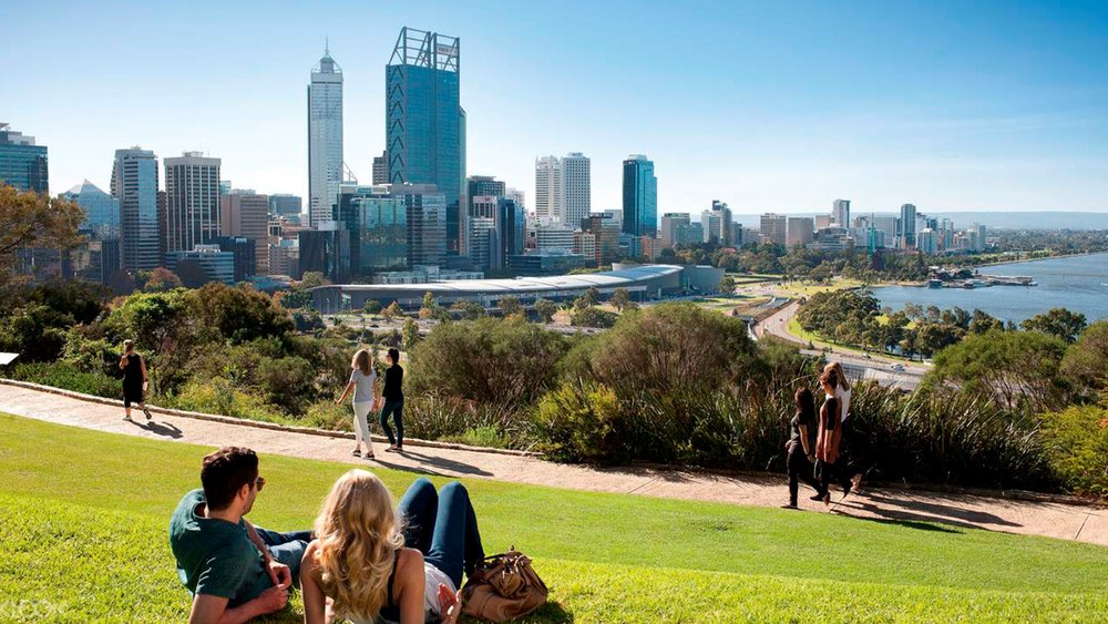 Take in Fremantle’s stunning skyline