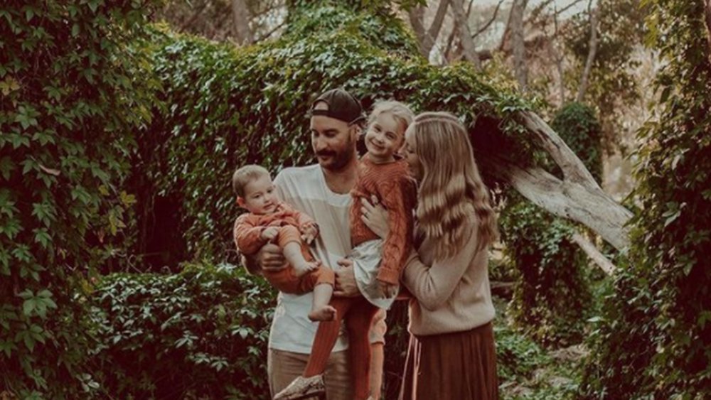 Take fantastic photos with the entire fam at Gwelup Secret Garden Image credits : @yoursacredstills on Instagram