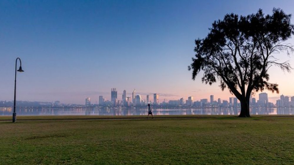 Stunning skyline scenes from the city of South Perth Image credits : @cityofsouthperth on Instagram