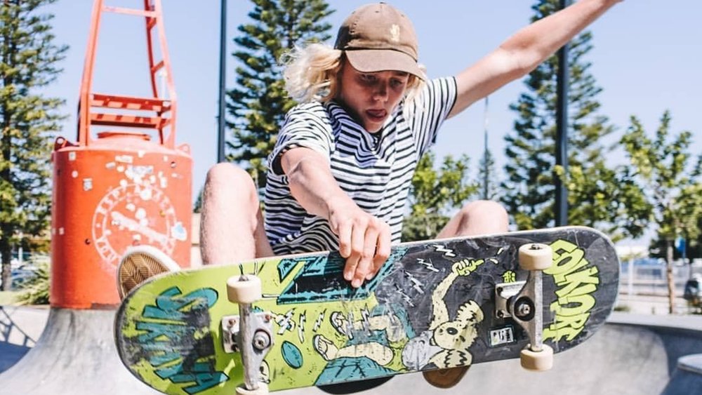 Teens will enjoy trying skateboarding tricks at the esplanade Image credits : @rottnestislandwa on Instagram