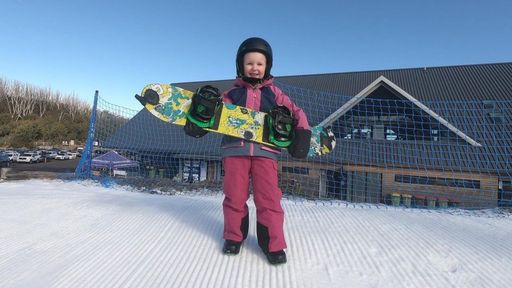 Learn how to ski at Lake Mountain! Credits: @lakemountainresort
