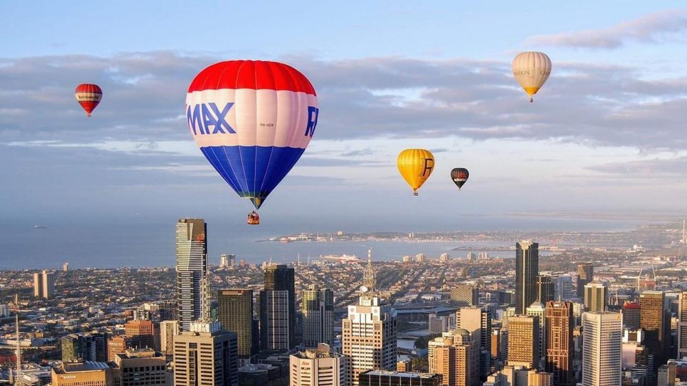Enjoy a 360-degree panoramic view of Melbourne. Image credits: @libertyballoonflights on Instagram