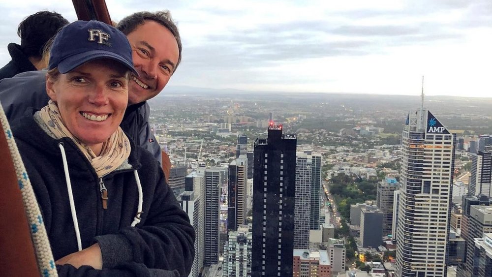 Experience Melbourne in a new light with this hot air balloon ride. Image credits: @libertyballoonflights on Instagram