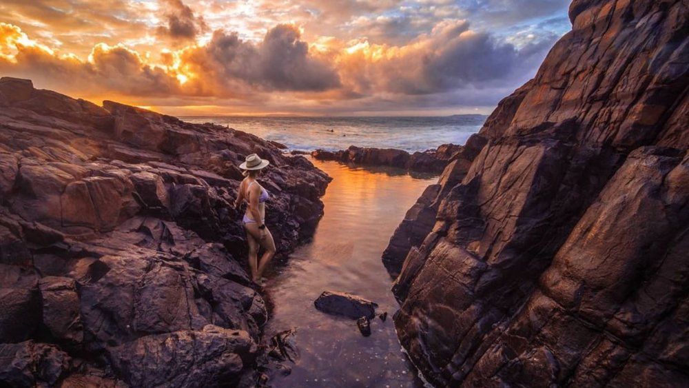 You certainly can’t resist a dip at Noosa Fairy Pools! Image credits: @squashnsquats
