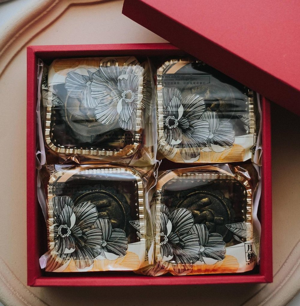 golden bites best musang king durian mooncake snowskin kl malaysia delivery
