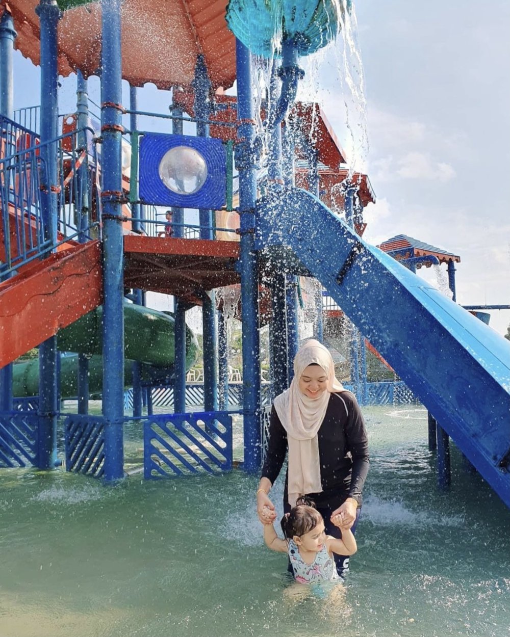 Melaka Wonderland Theme Park best theme park in Melaka Malaysia