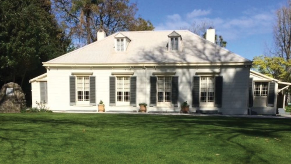 Discover one of New Zealand’s oldest heritage houses. Credit: @theelmstauranga