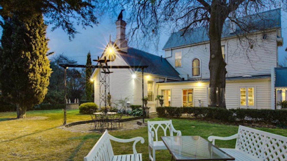 Feel right at home at Glen Isla House. Image credits @glen_isla_house on Instagram