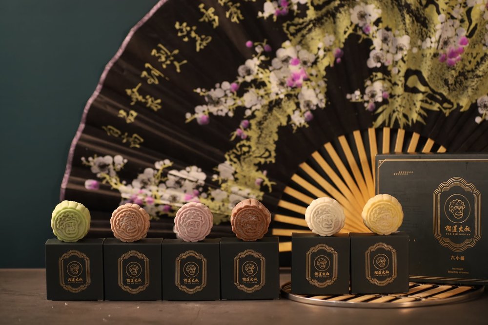 pak cik durian snowskin mooncakes kl malaysia delivery
