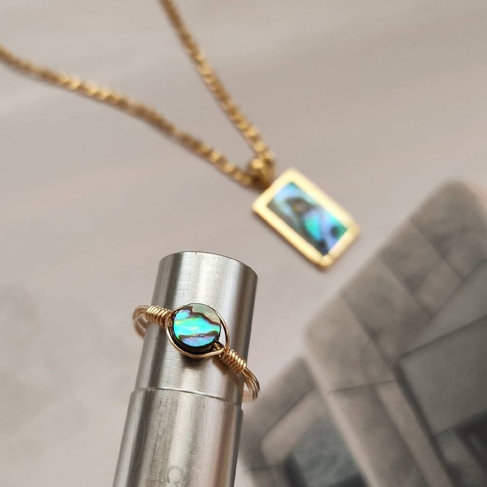 17 Best Gift Ideas For Her 2021 Find The Perfect Gift Sets For Women