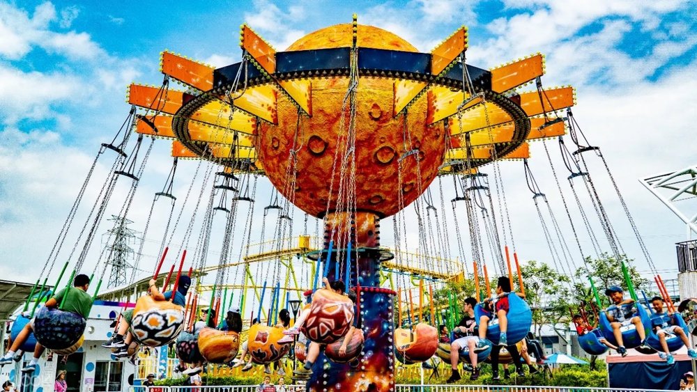 兒童新樂園必玩設施:巡弋飛椅