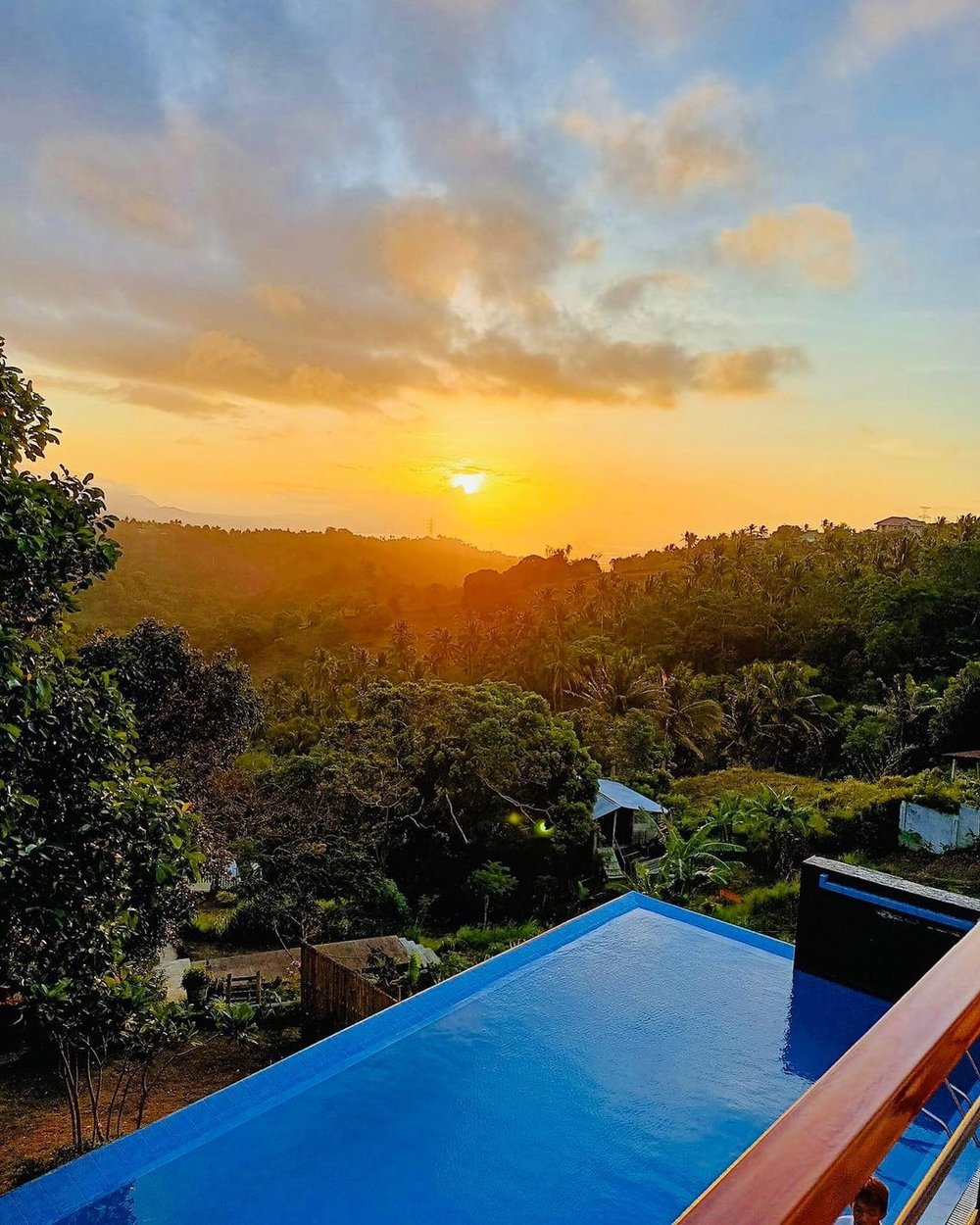 Cool Down From the Humid Weather In One of These 11 Tagaytay Staycation