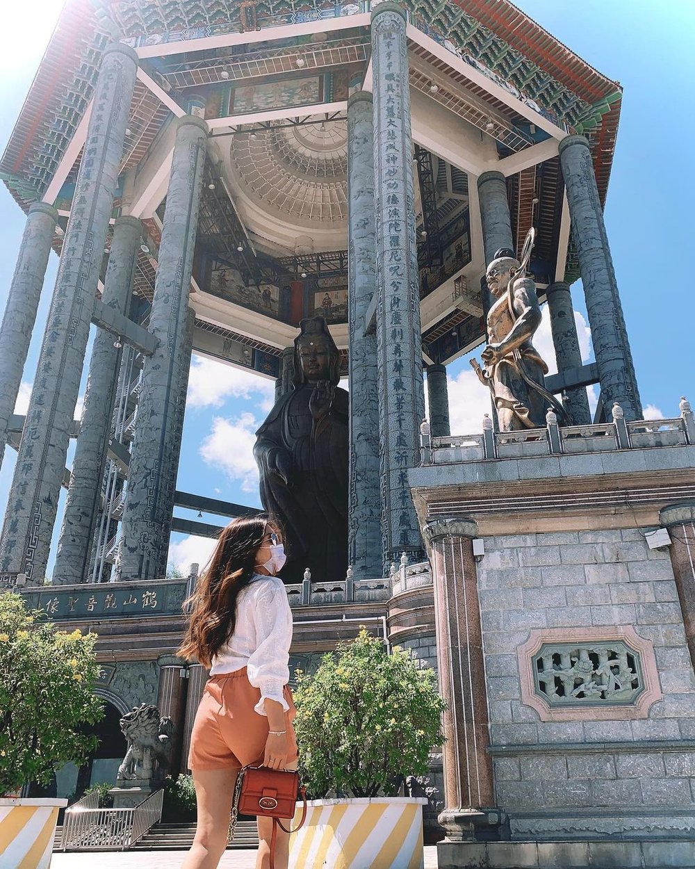 Kek Lok Si Temple beautiful Buddhist religious site in Malaysia