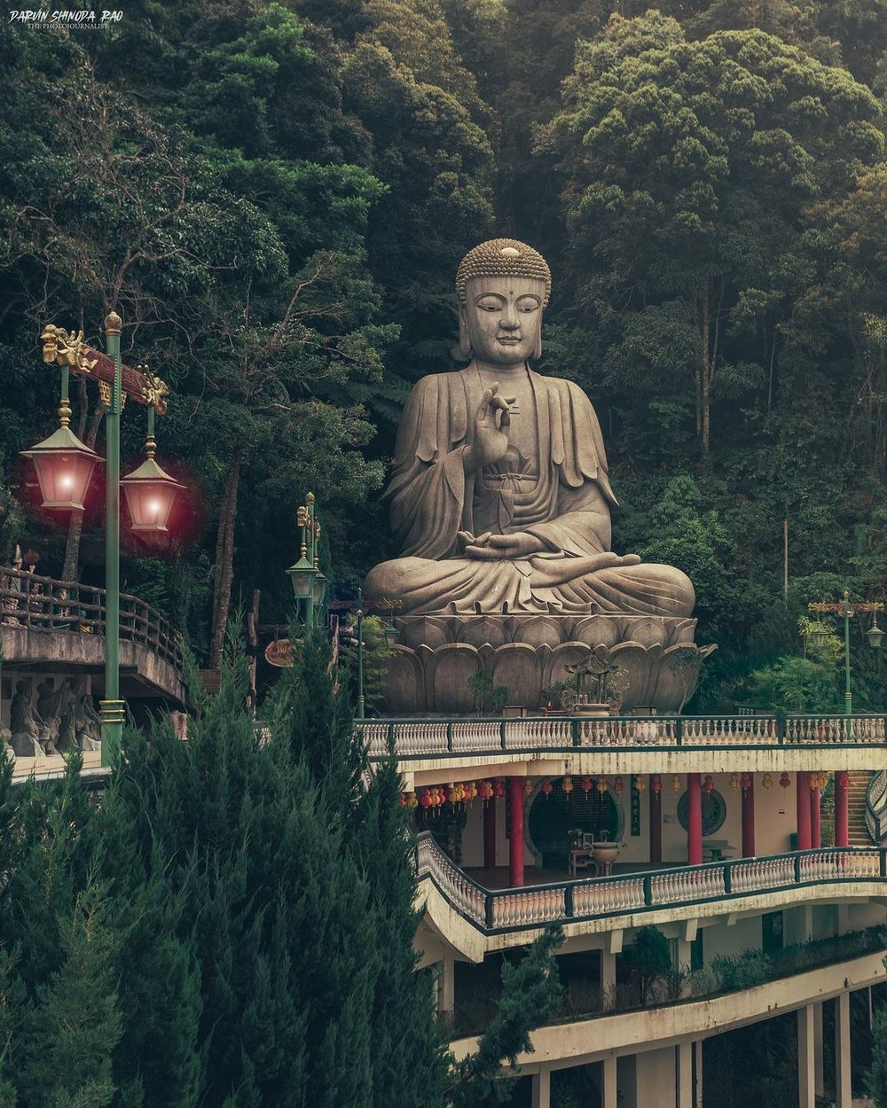 Chin Swee Caves Temple beautiful Buddhist religious site in Malaysia