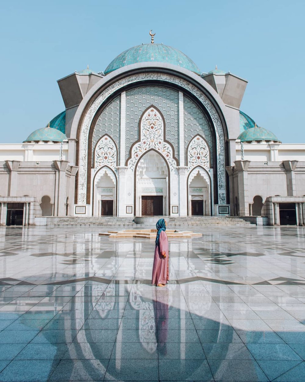 Masjid Wilayah Kuala Lumpur beautiful mosque in Malaysia