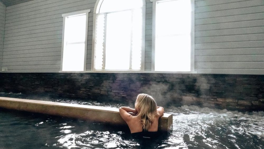 Find your sense of peace at The Deep Blue in Victoria. Image credits: @deepbluebathhousedayspa on Instagram