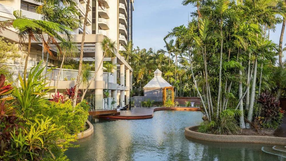 Bask in the serene atmosphere at Rydges Esplanade Resort