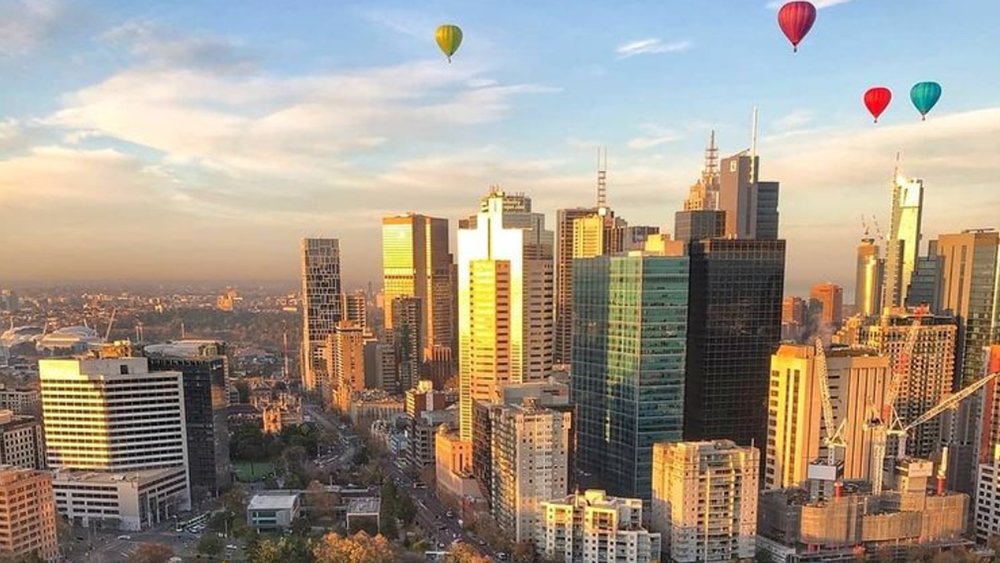 Have a memorable hot air balloon ride on your birthday Credit: @globalballooningaustralia