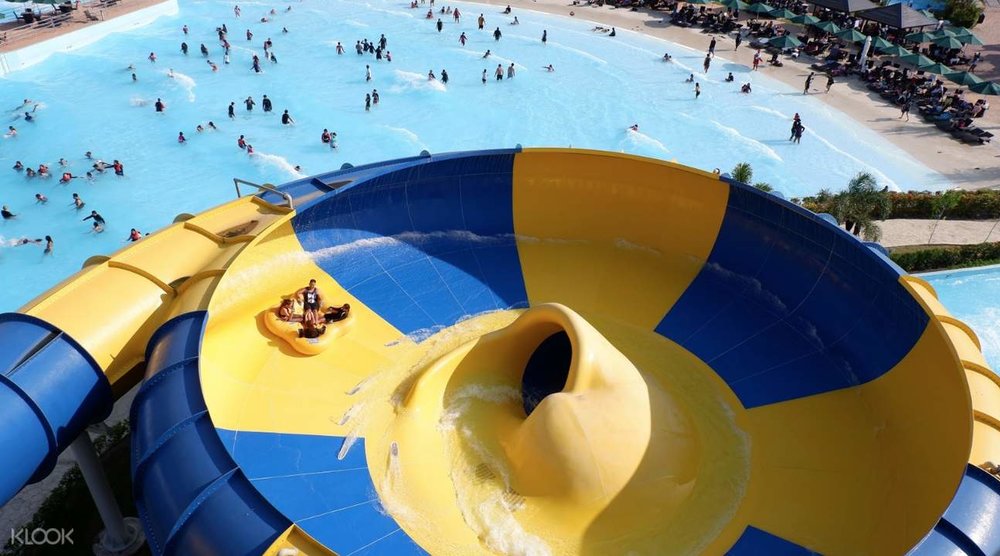 super bowl slide attraction at aqua planet clark