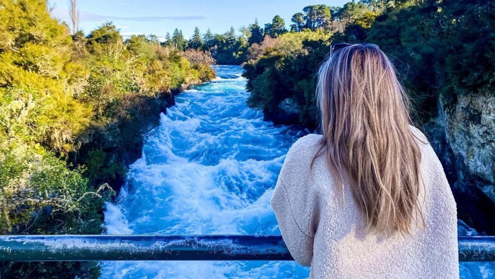 See firsthand Huka Falls’ massive hydropower! Image credits: @meghan_may93
