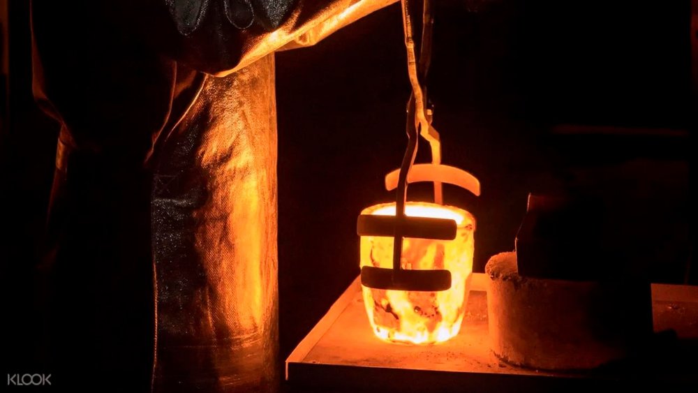 Watch how gold transforms into a solid bar at The Perth Mint! 