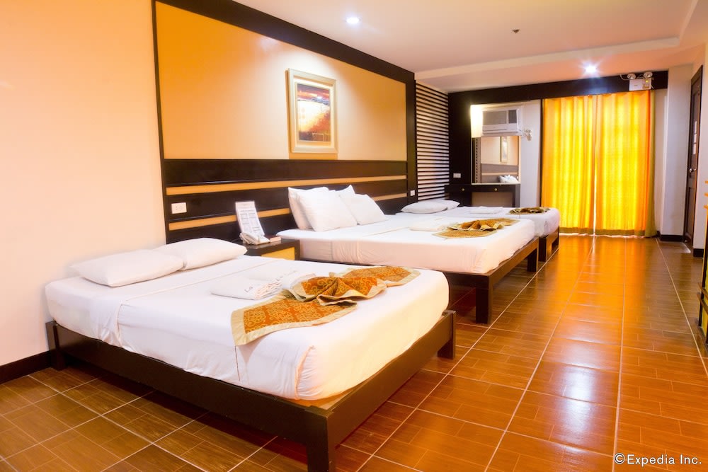 standard hotel room