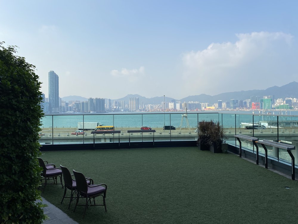 香港維港凱悅尚萃酒店 Hyatt Centric 3樓設有 狗狗放電公園