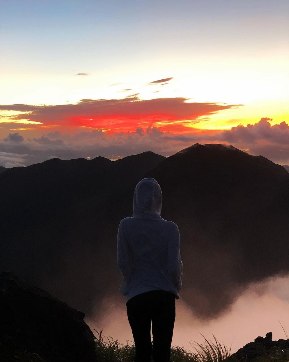 不論什麼天氣,每個日出的景色都難忘深刻。(Instagram @krystaltting)