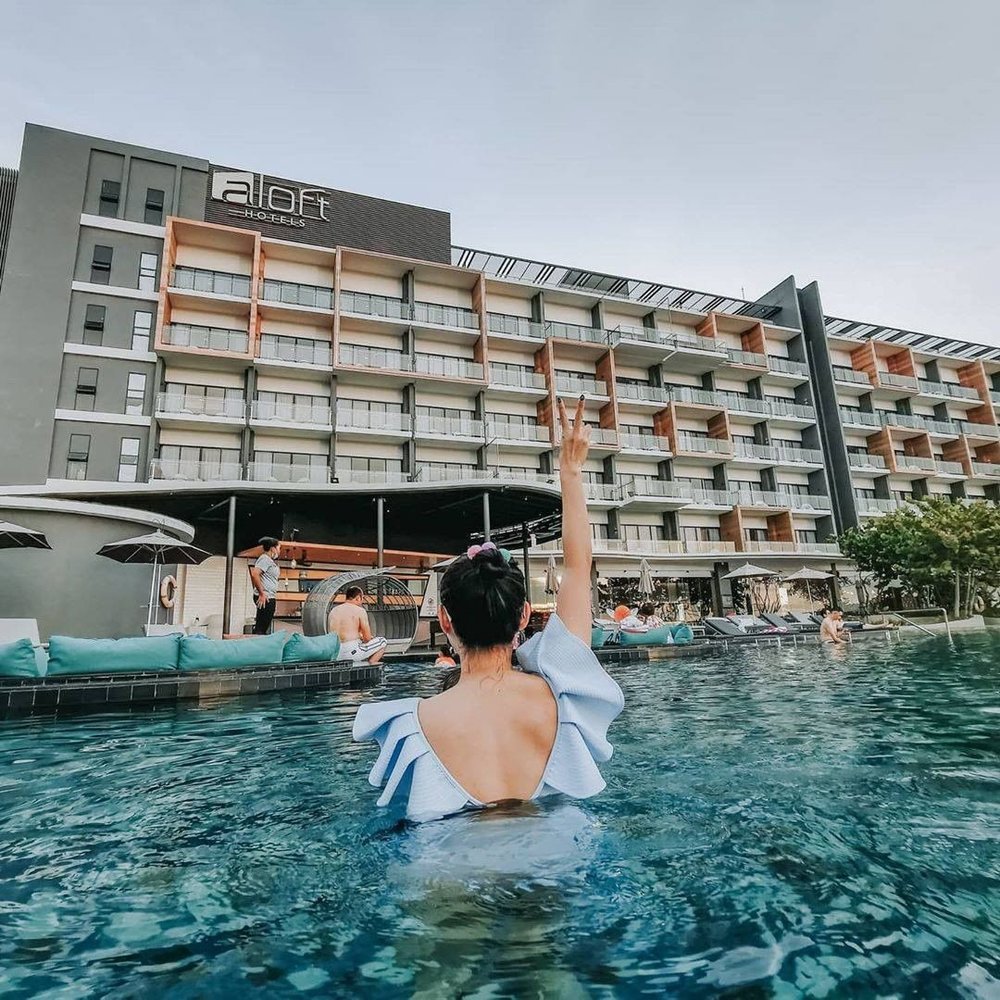 aloft hotel pantai tengah langkawi affordable budget family trip