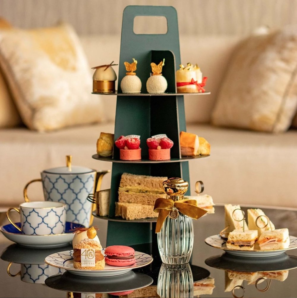 altitude banyan tree afternooon high tea christmas