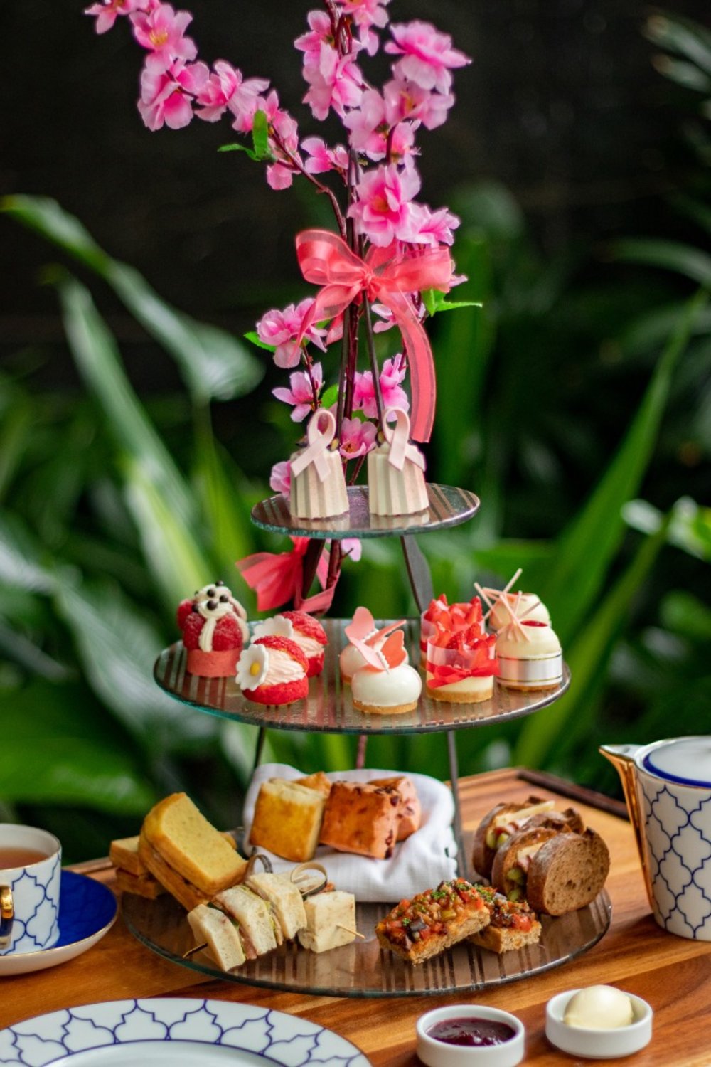 altitude banyan tree hotel christmas high tea 