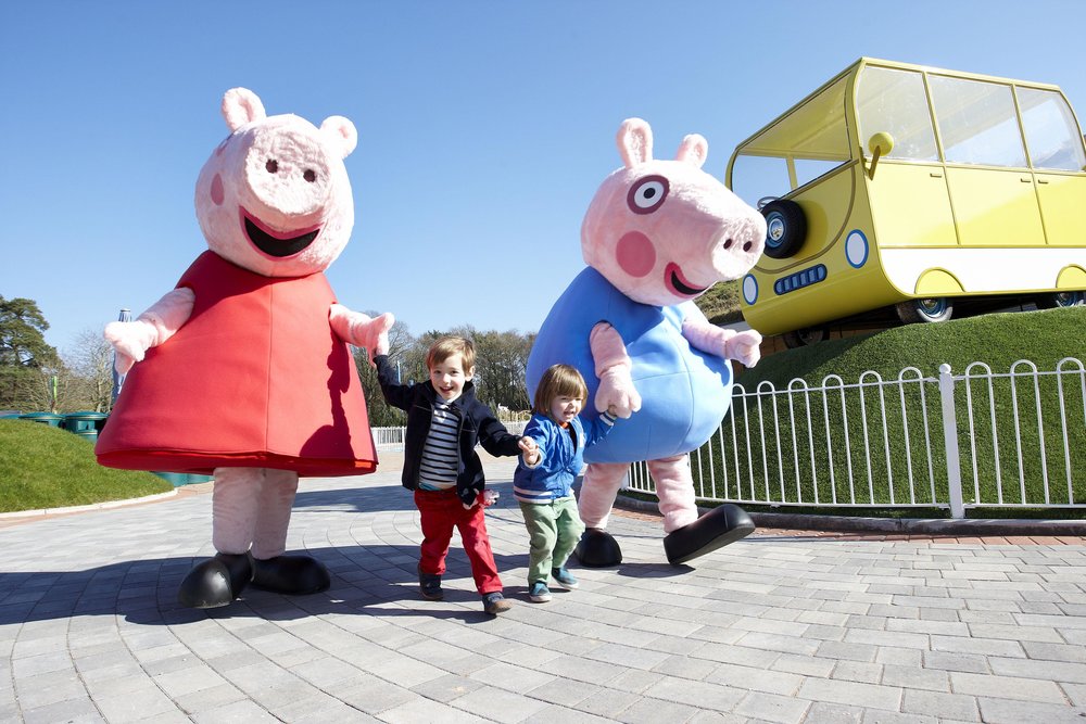 Say Hi to Peppa and George at the Peppa Pig World!