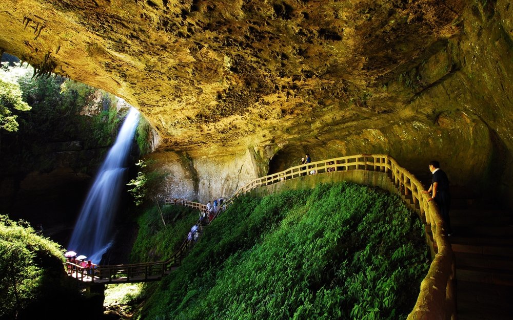 南投衫林溪秘境:松瀧岩