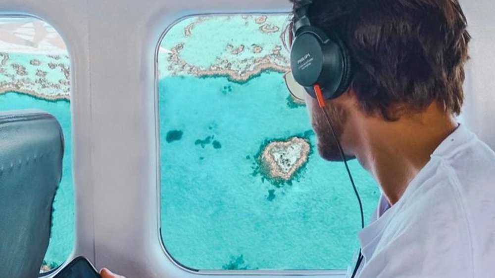 Take in the sight of the pristine waters from thousands of feet up high. Image credit @pa_anash from @gsl_aviation on instagram